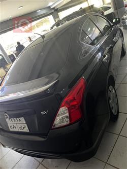 Nissan Versa